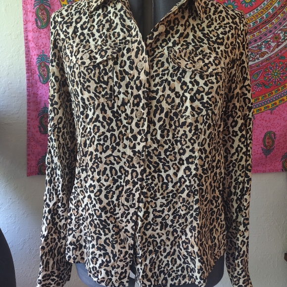 Leopard Print Button Up - Picture 2 of 2